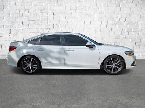 2022 Honda Civic Touring