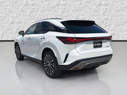 Eminent White Pearl 2026 Lexus RX 350 Premium