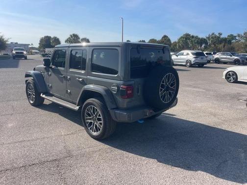 2023 Jeep Wrangler 4xe Sahara High Altitude