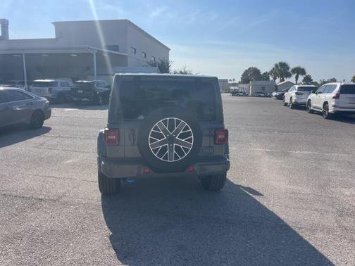 2023 Jeep Wrangler 4xe Sahara High Altitude