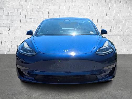 2022 Tesla Model 3 Standard Range