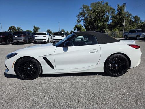 2025 BMW Z4 sDrive30i