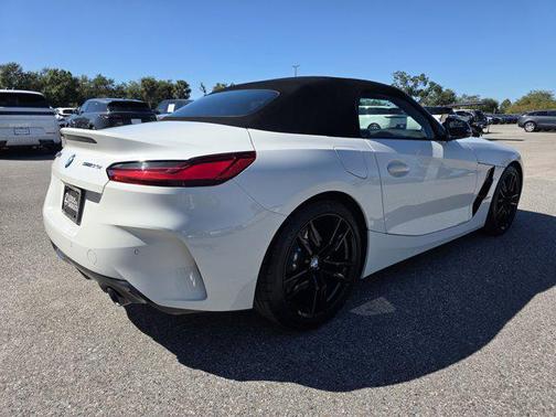 2025 BMW Z4 sDrive30i