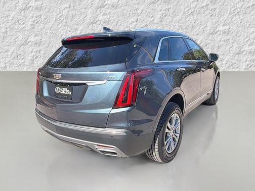 2020 Cadillac XT5 Premium Luxury