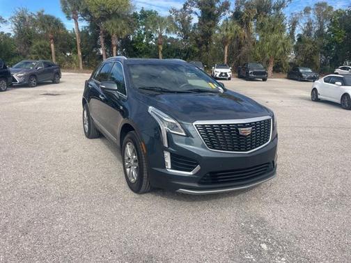 2020 Cadillac XT5 Premium Luxury