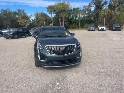 2020 Cadillac XT5 Premium Luxury