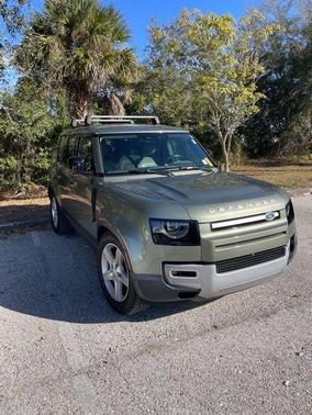 2021 Land Rover Defender 110 SE