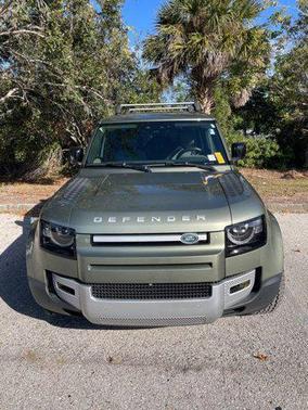 2021 Land Rover Defender 110 SE