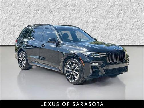 Black Sapphire Metallic 2021 BMW X7 M50i