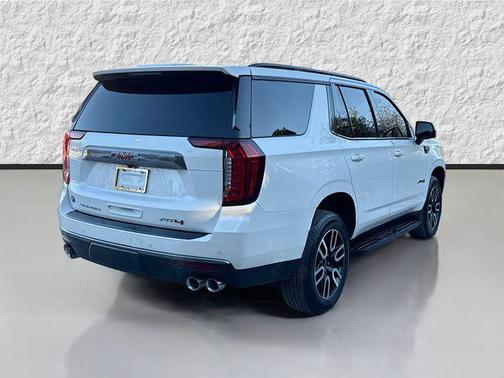 2024 GMC Yukon 4WD AT4