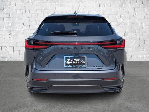 2025 Lexus NX 350h Luxury