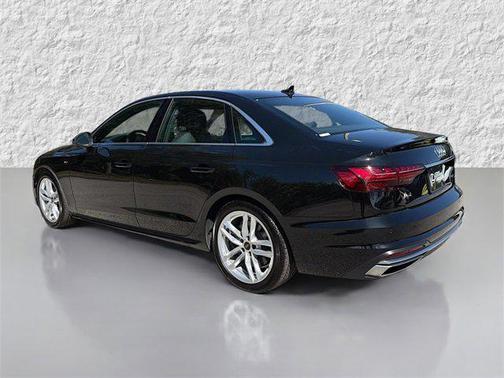 2024 Audi A4 45 S line Premium Plus
