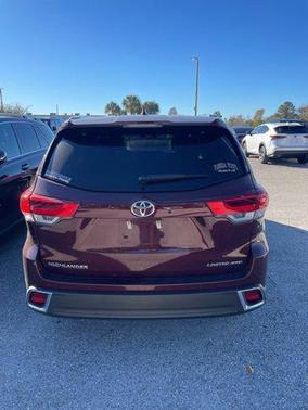 2019 Toyota Highlander Limited Platinum