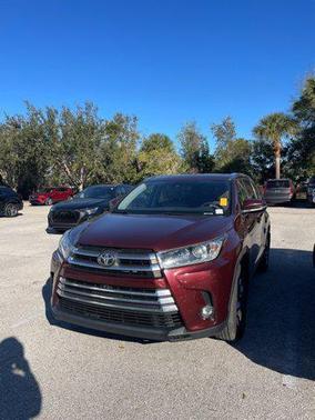 2019 Toyota Highlander Limited Platinum