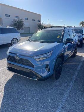 2024 Toyota RAV4 Hybrid SE