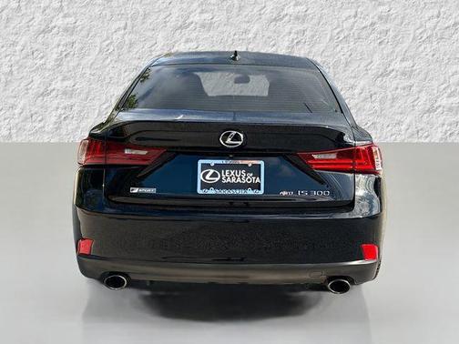 2016 Lexus IS 300 Base