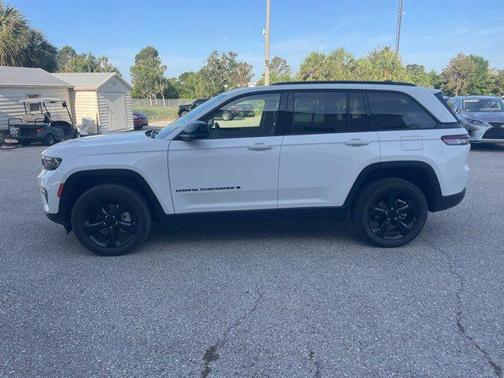 2023 Jeep Grand Cherokee Limited X