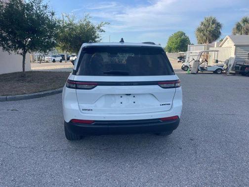2023 Jeep Grand Cherokee Limited X