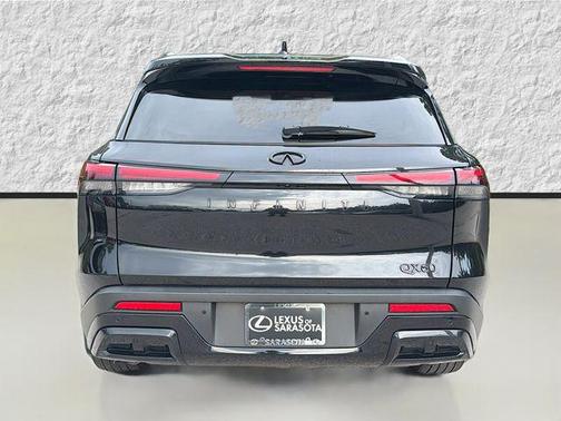 Mineral Black 2025 INFINITI QX60 Luxe