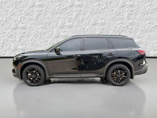 Mineral Black 2025 INFINITI QX60 Luxe