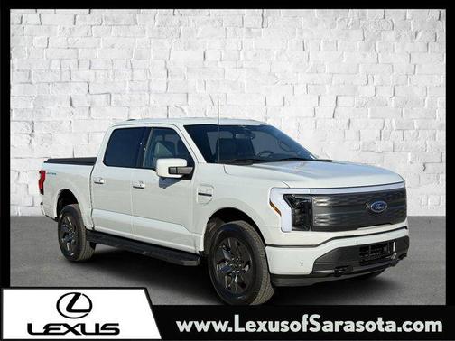 2023 Ford F-150 Lightning LARIAT