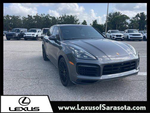 2022 Porsche Cayenne GTS