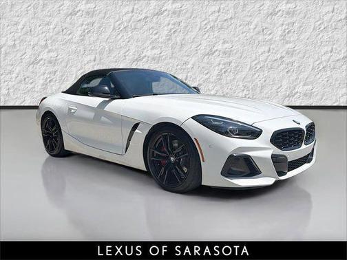 Alpine White 2025 BMW Z4 M40i