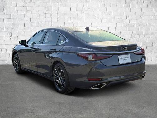 2025 Lexus ES 350 Base