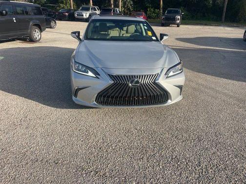 2020 Lexus ES 350 Base