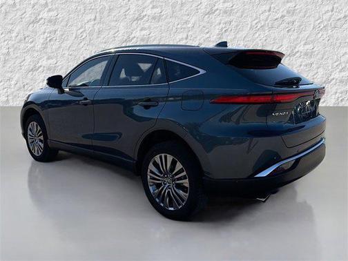 2024 Toyota Venza XLE