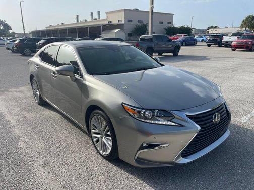 Silver 2017 Lexus ES 350 Base