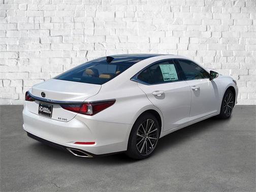 2025 Lexus ES 350 Base