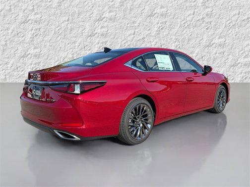2025 Lexus ES 350 Ultra Luxury