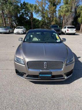 2019 Lincoln Continental Select