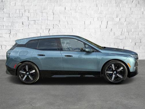 2023 BMW iX xDrive50