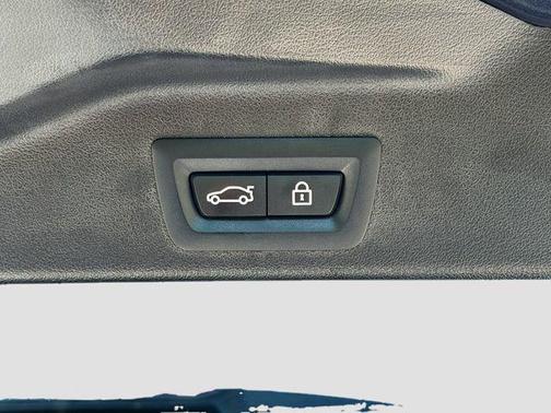 Arctic Grey Metallic 2022 BMW X5 M50i