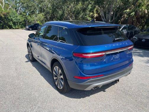 Artisan Blue 2020 Lincoln Corsair Reserve