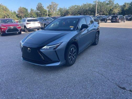2023 Lexus RZ 450e Premium