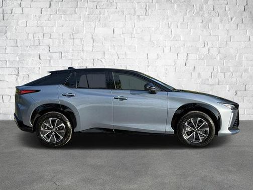 2023 Lexus RZ 450e Premium