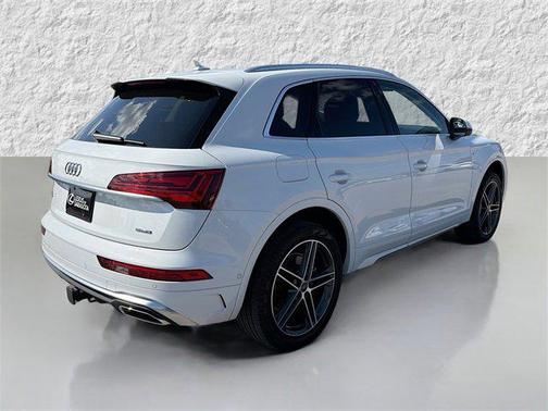 2024 Audi Q5 55 S line Prestige