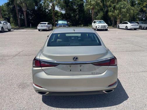 Moonbeam Beige Metallic 2021 Lexus ES 350 Base