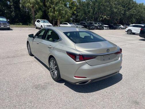 Moonbeam Beige Metallic 2021 Lexus ES 350 Base