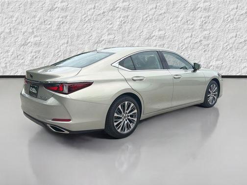 Moonbeam Beige Metallic 2021 Lexus ES 350 Base