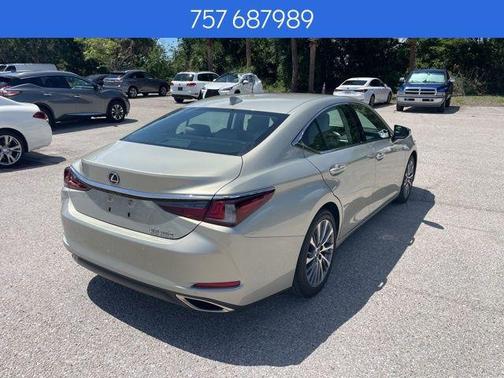 Moonbeam Beige Metallic 2021 Lexus ES 350 Base
