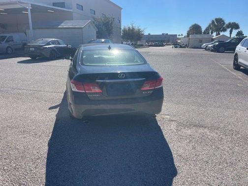 2010 Lexus ES 350 Base