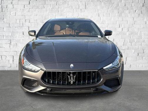 2022 Maserati Ghibli Modena Q4