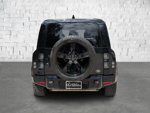 2022 Land Rover Defender 90 X