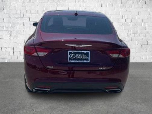 2016 Chrysler 200 S