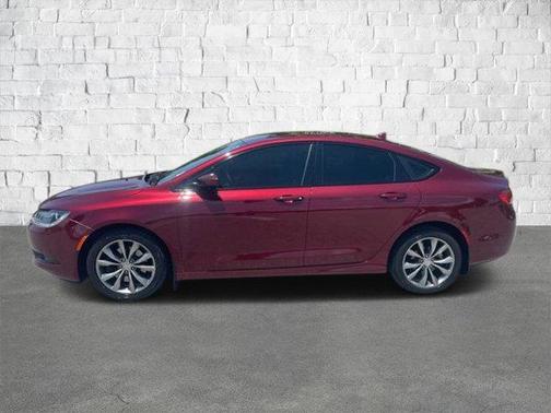 2016 Chrysler 200 S