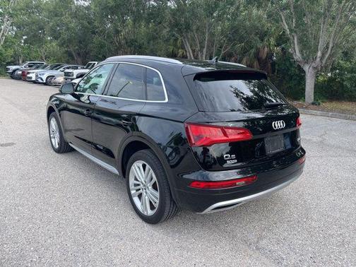 Black Metallic 2018 Audi Q5 2.0T Premium Plus